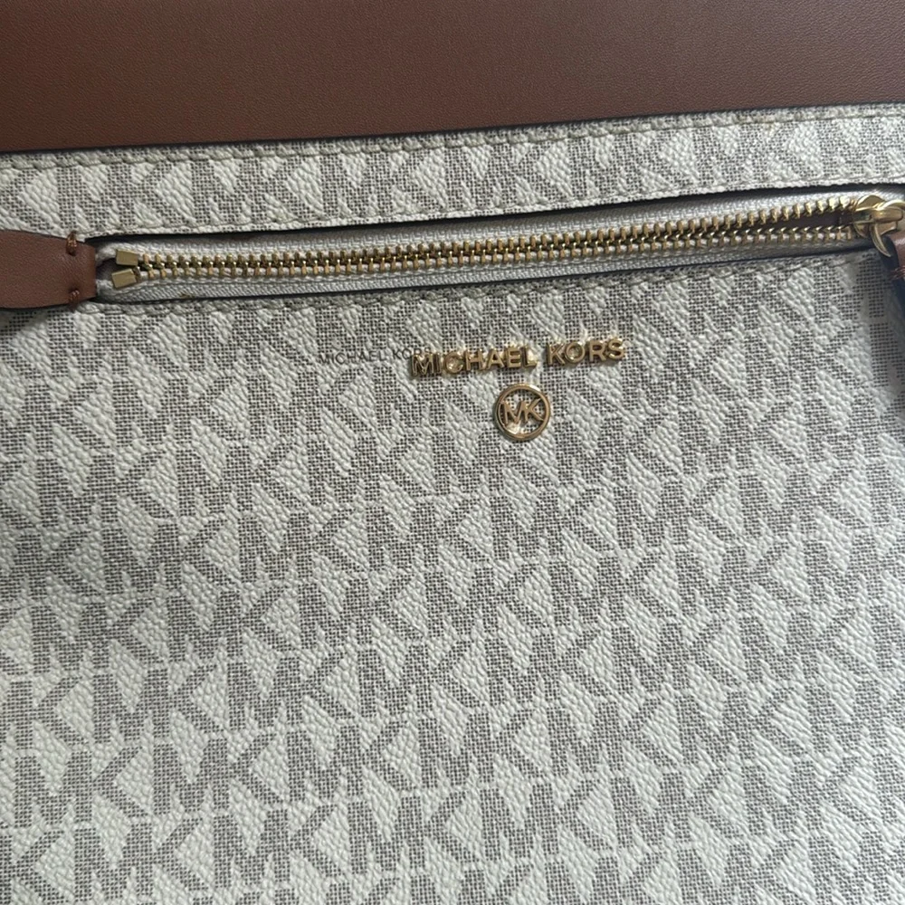 Michael Kors Cream and Tan Crossbody Bag New Without Tags